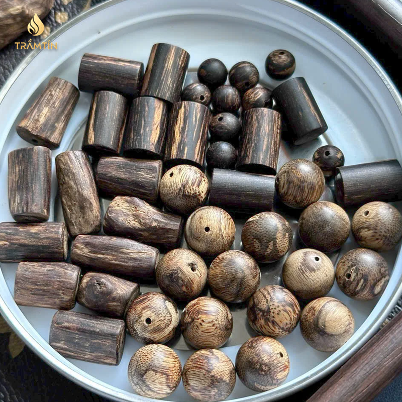 Trầm Tín tư vấn vòng tay Trầm hương chìm là gì 7 Vòng trầm hương chìm