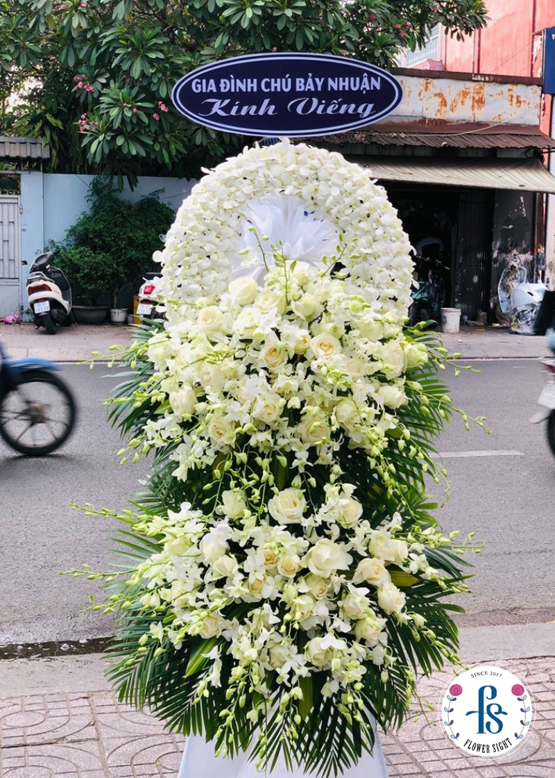 Hoa hồng trắng đám tang