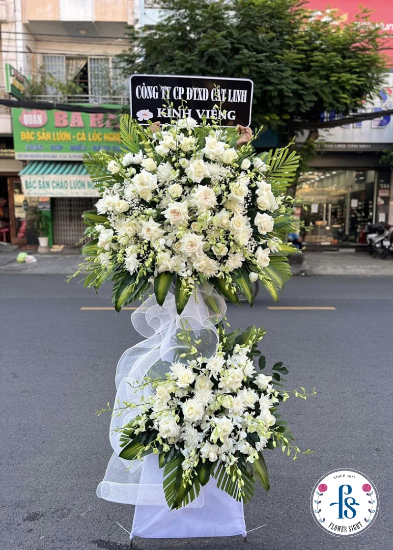 Hoa hồng trắng đám tang